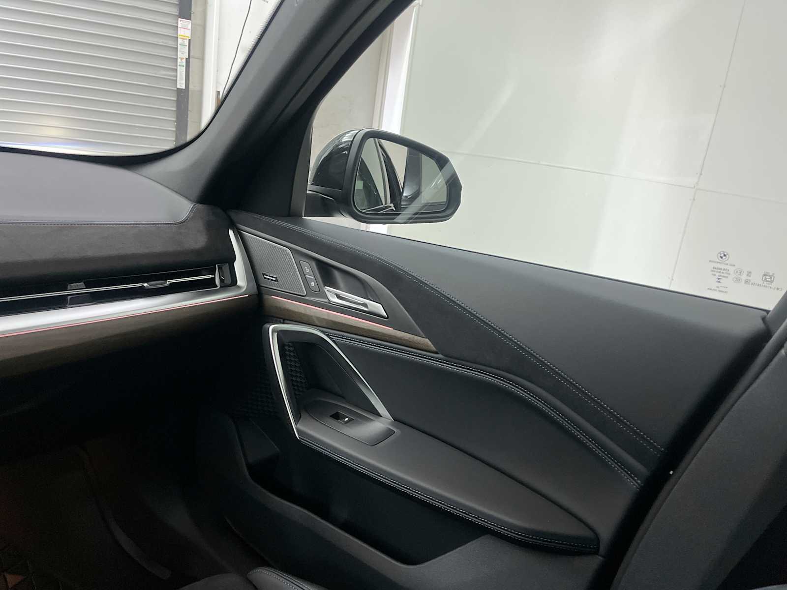 Thumbnail: 2026 BMW X1 - 11