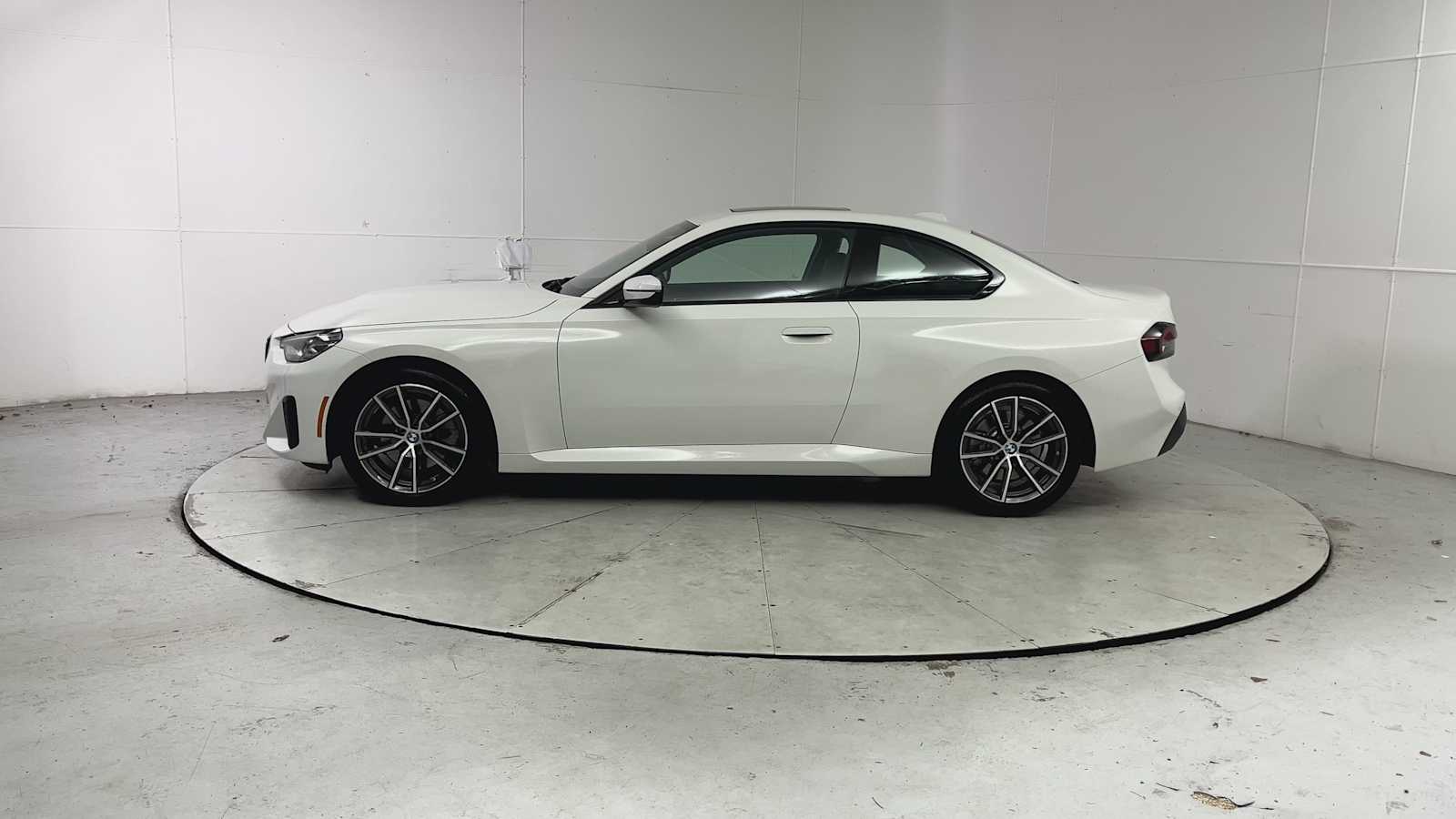 Thumbnail: 2025 BMW 2 Series - 5