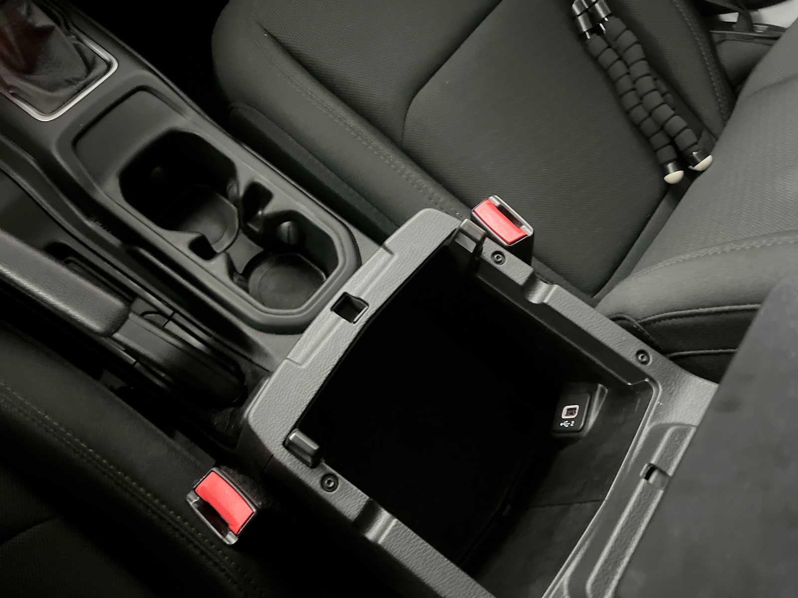 Thumbnail: 2021 Jeep Wrangler - 22