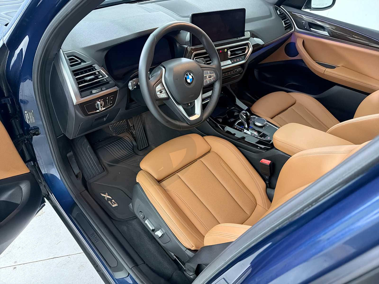 Thumbnail: 2023 BMW X3 - 11