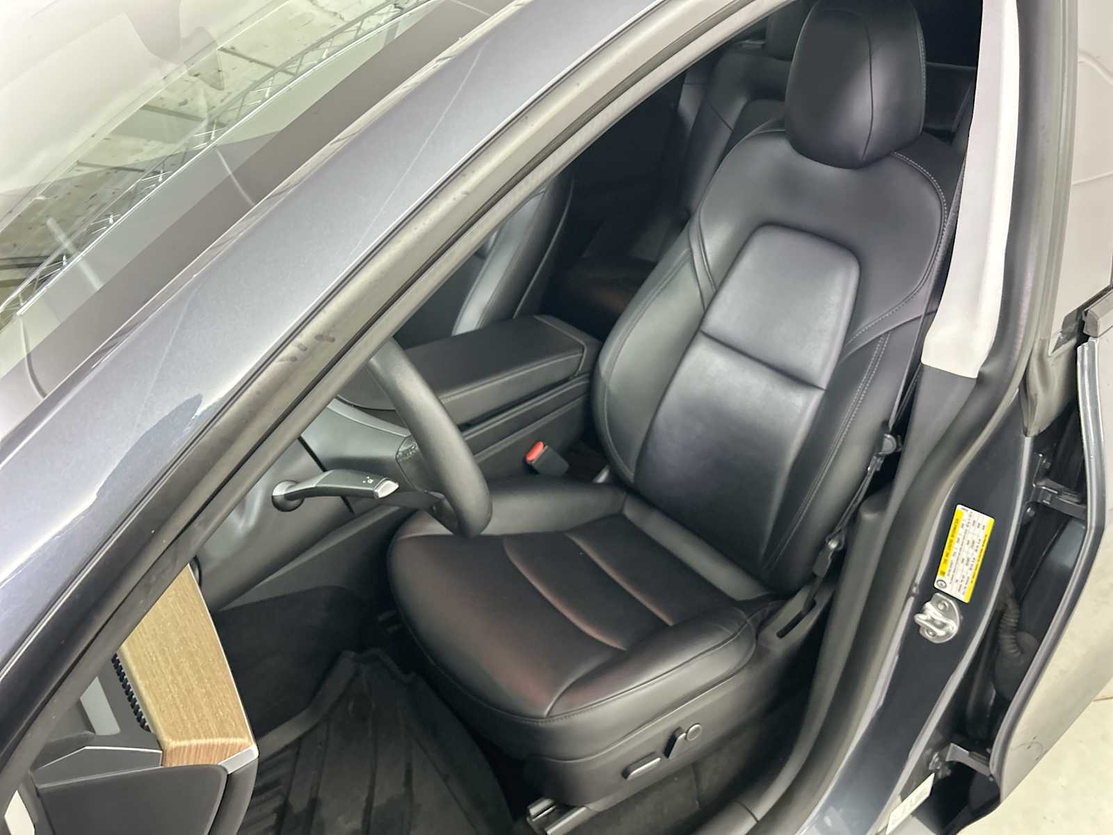 Thumbnail: 2022 Tesla Model Y - 12