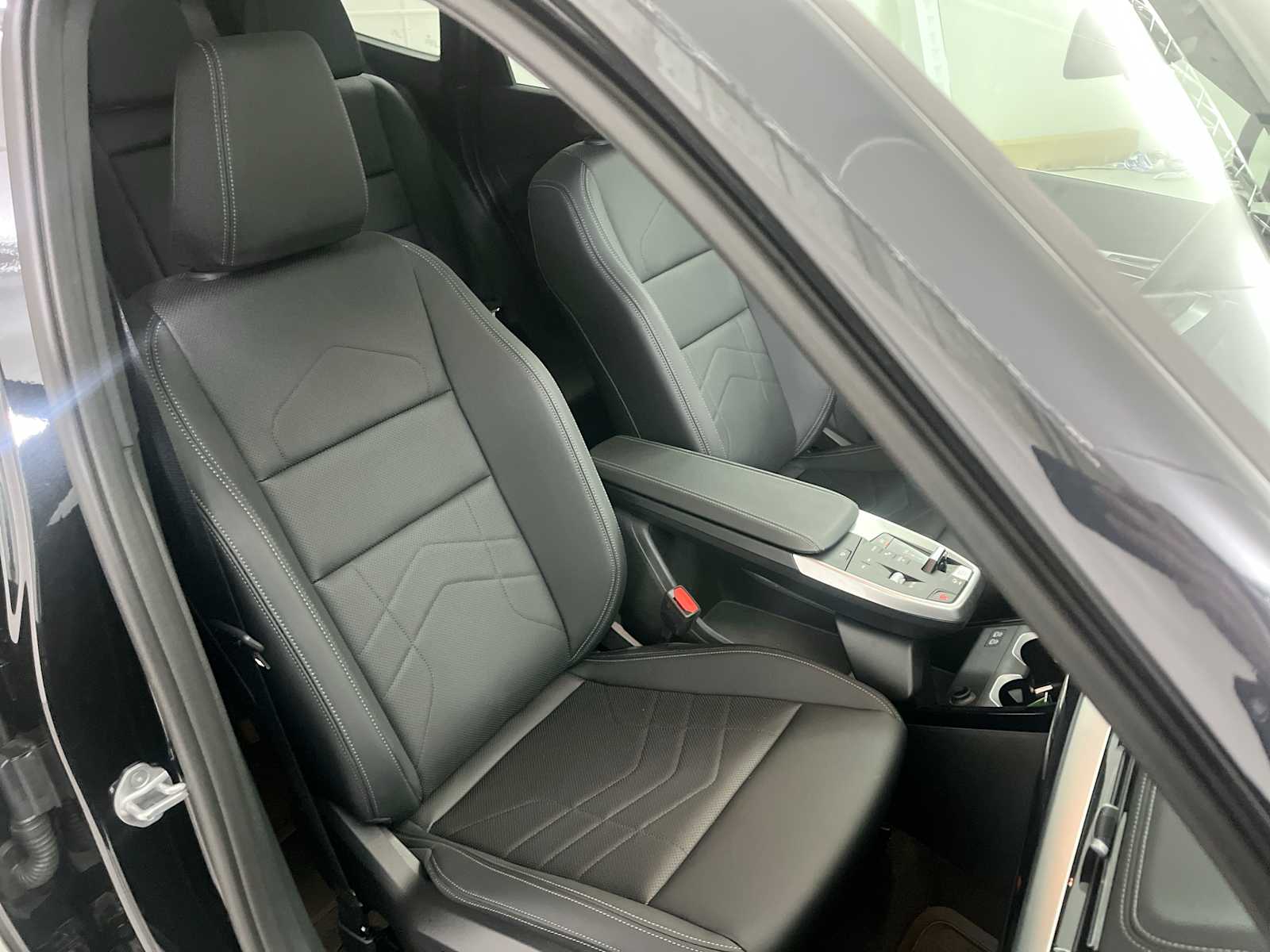 Thumbnail: 2025 BMW X1 - 25