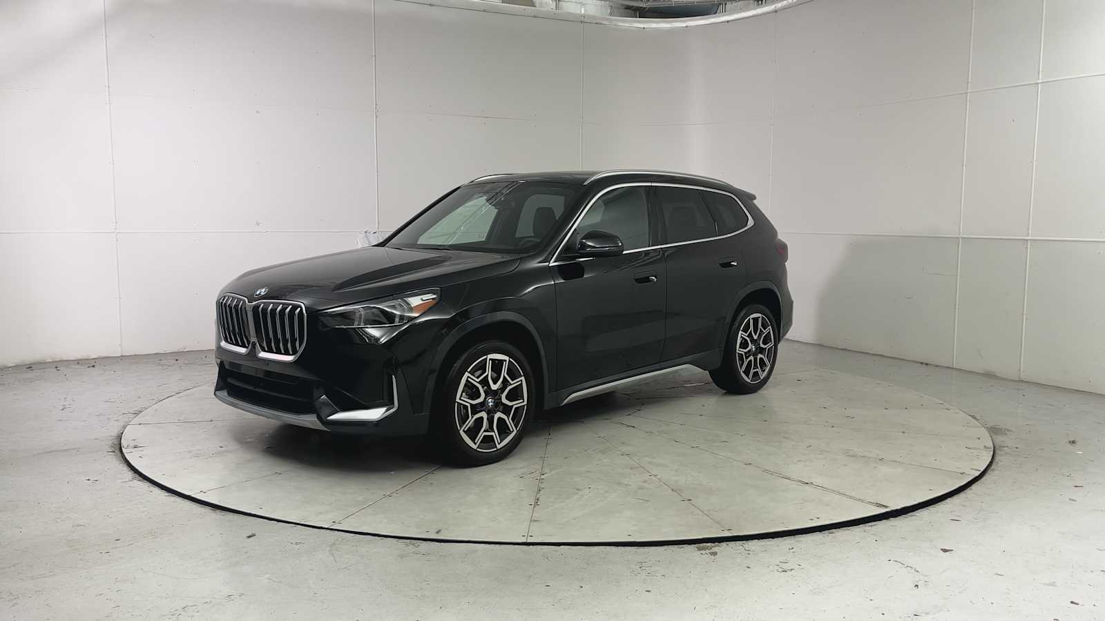 Thumbnail: 2025 BMW X1 - 6