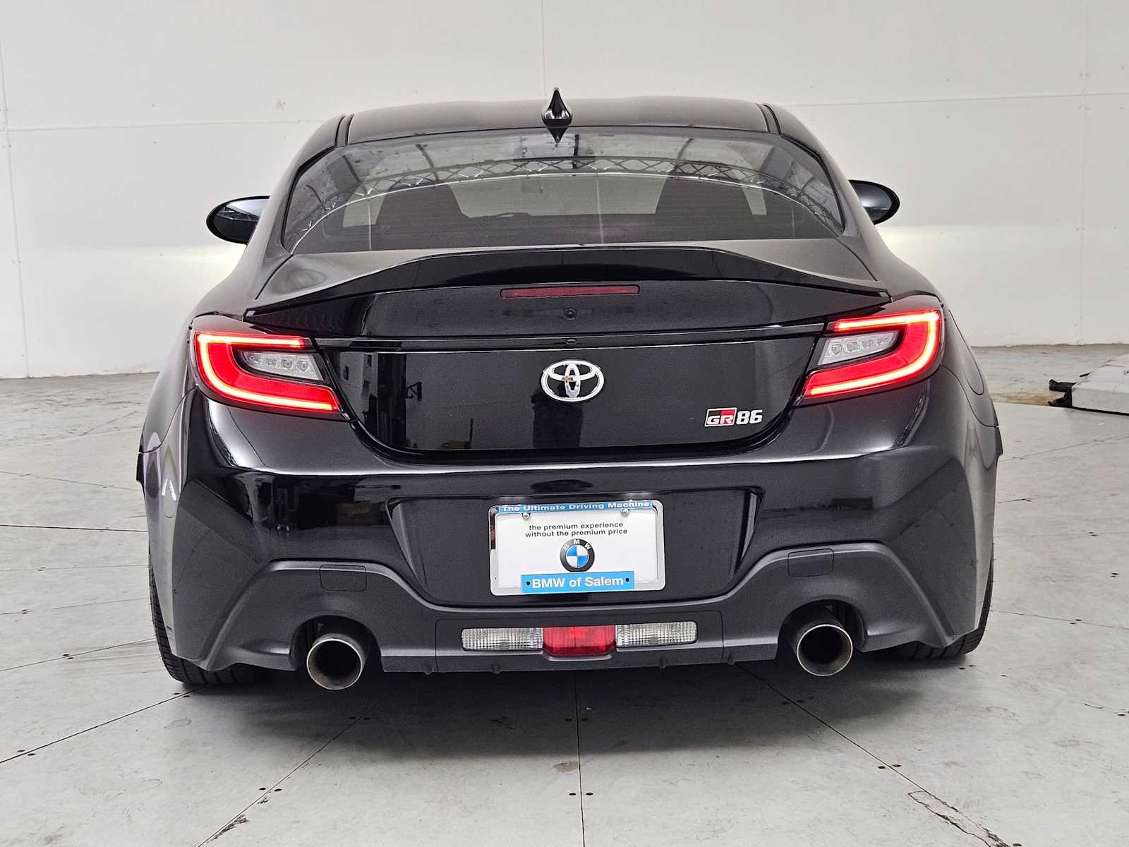 Thumbnail: 2023 Toyota GR86 - 4