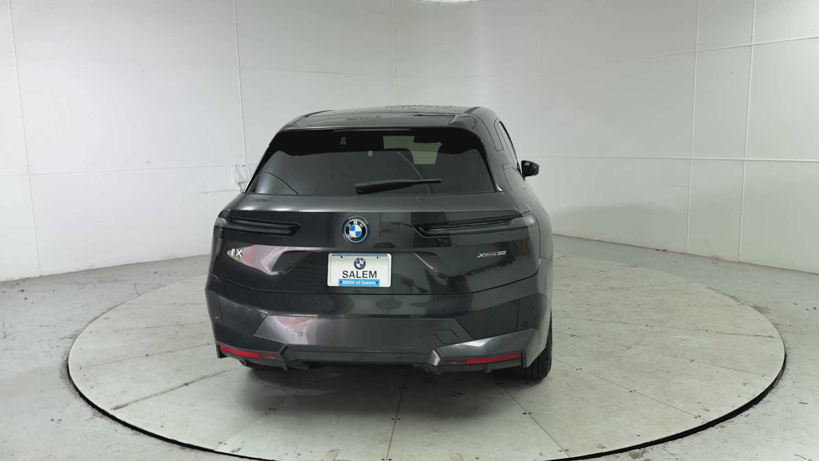 Thumbnail: 2024 BMW iX - 5