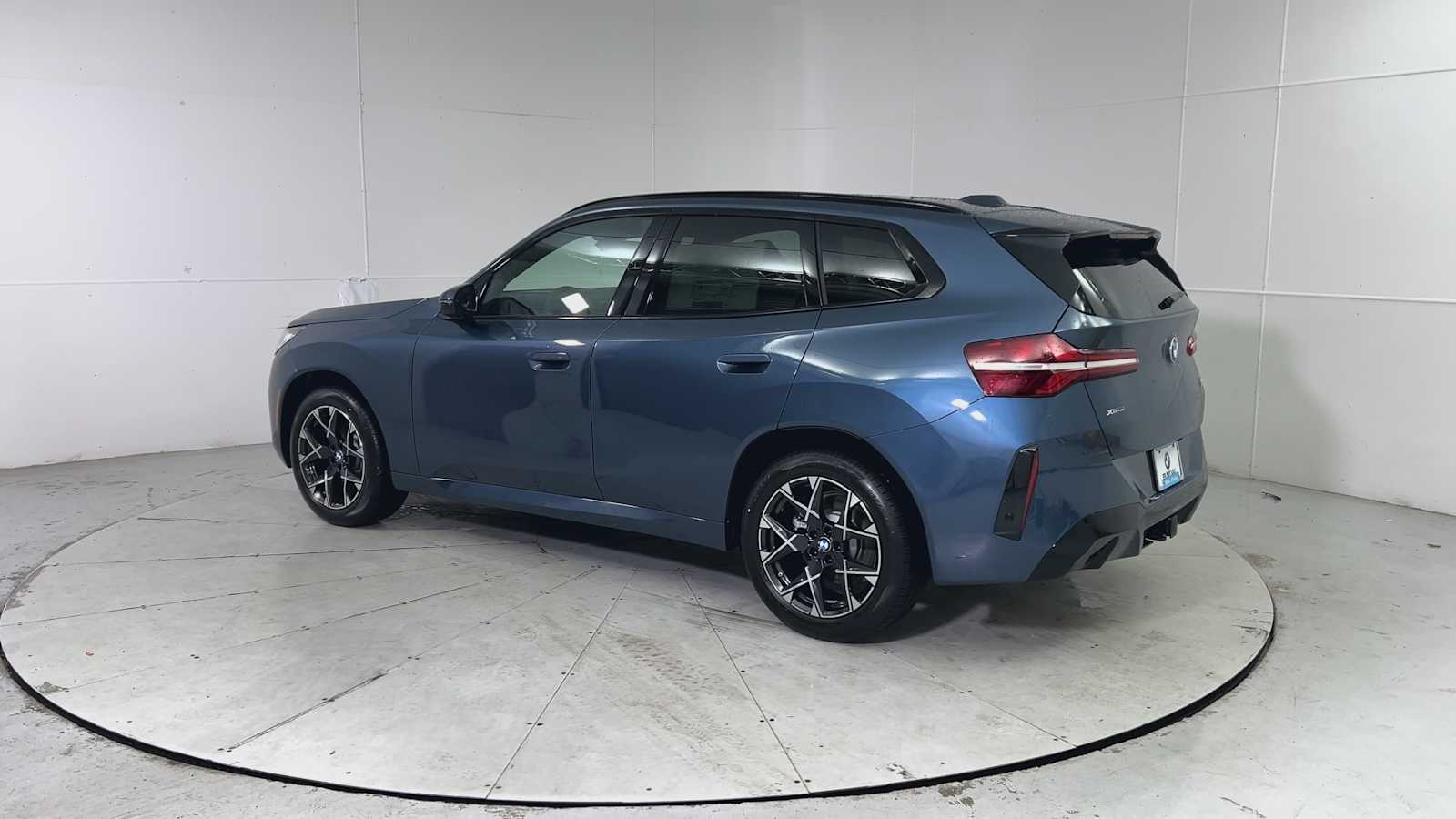 Thumbnail: 2026 BMW X3 - 4