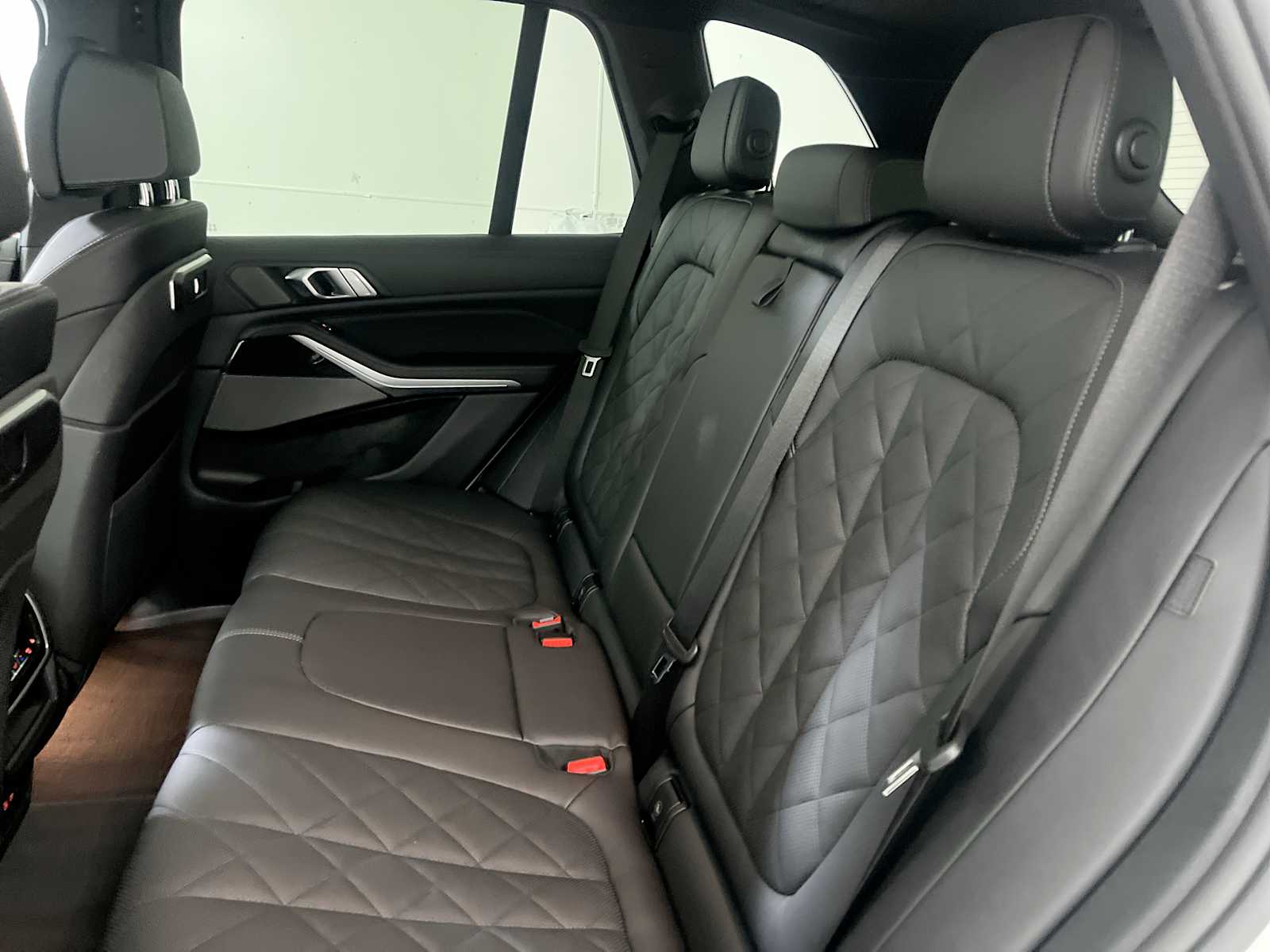 Thumbnail: 2026 BMW X5 - 25
