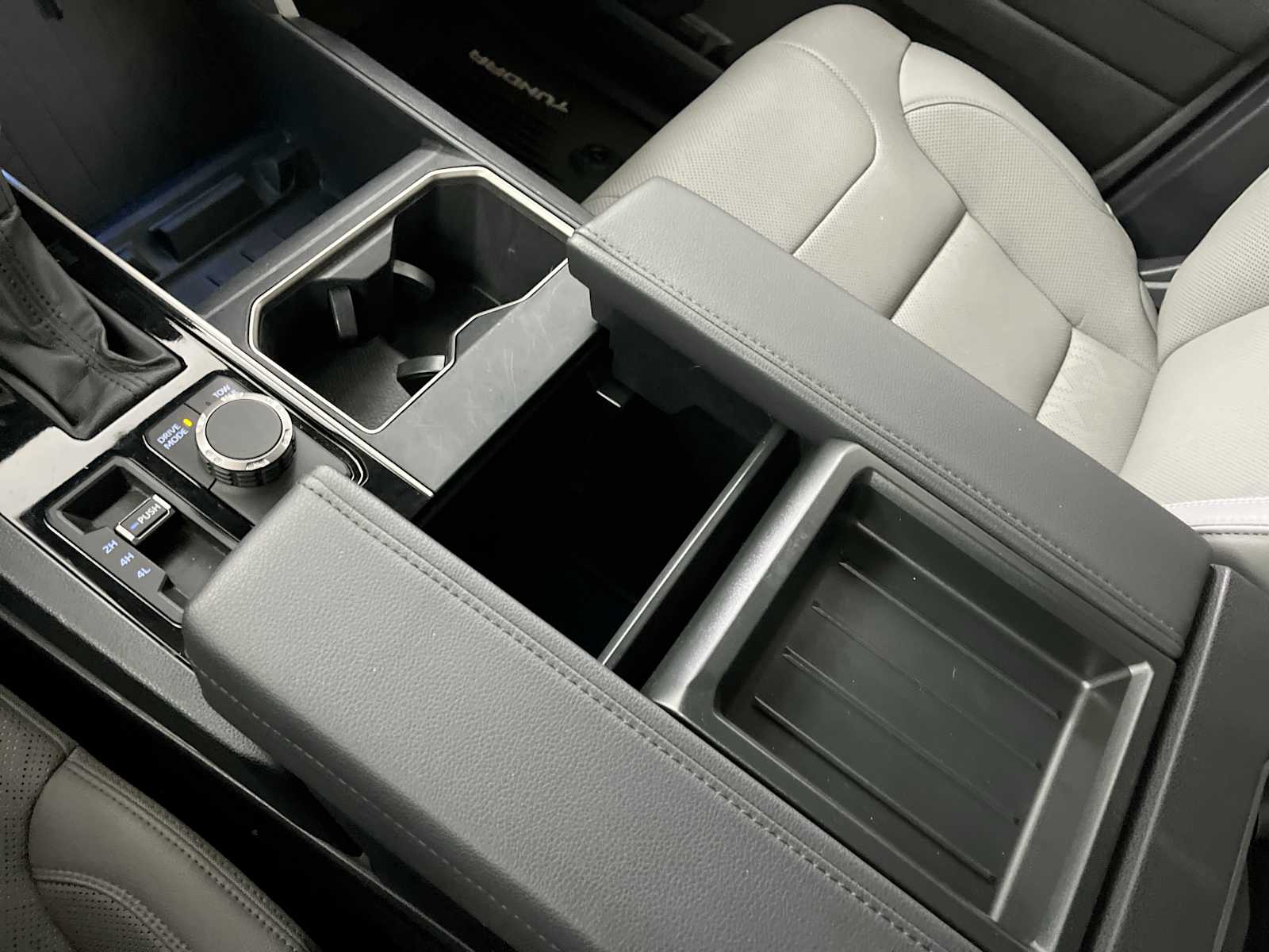 Thumbnail: 2023 Toyota Tundra - 21