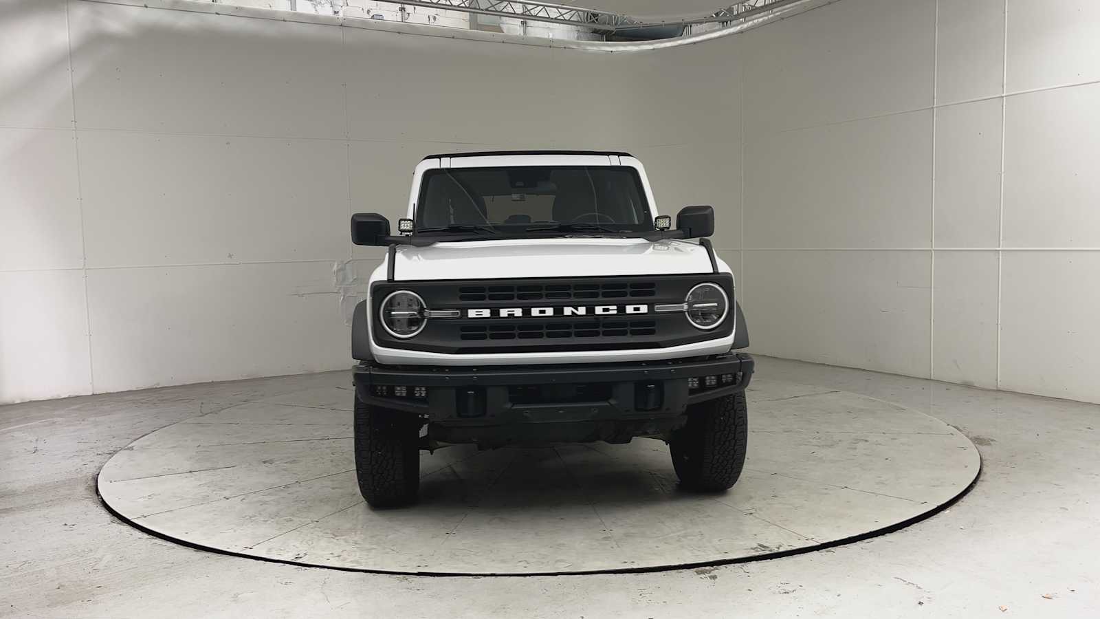 Thumbnail: 2022 Ford Bronco - 7