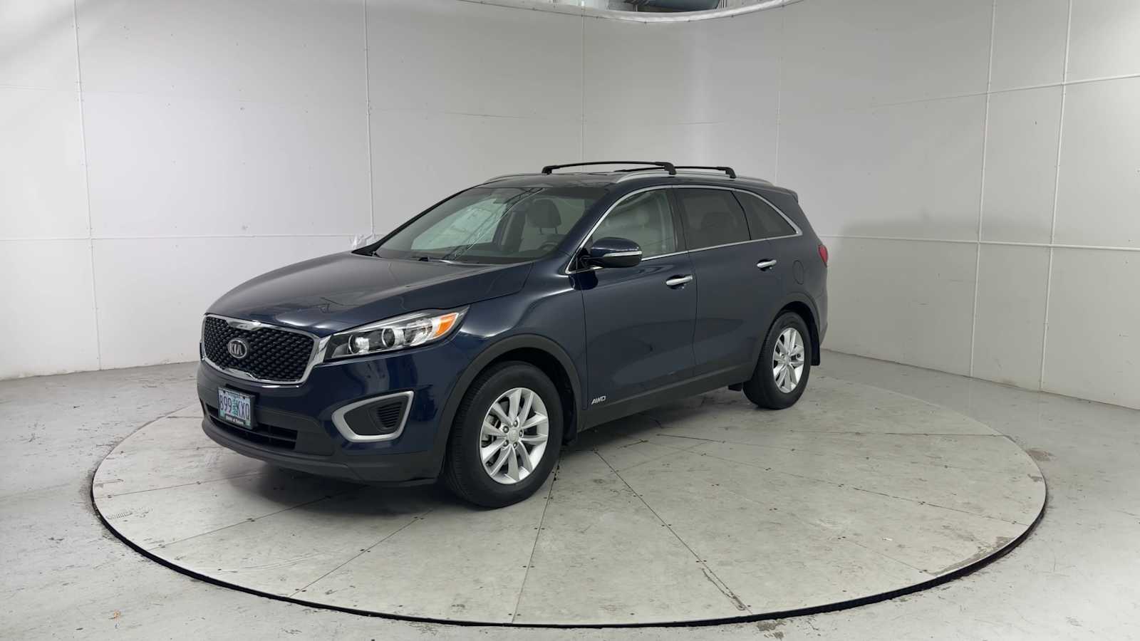 Thumbnail: 2018 Kia Sorento - 6