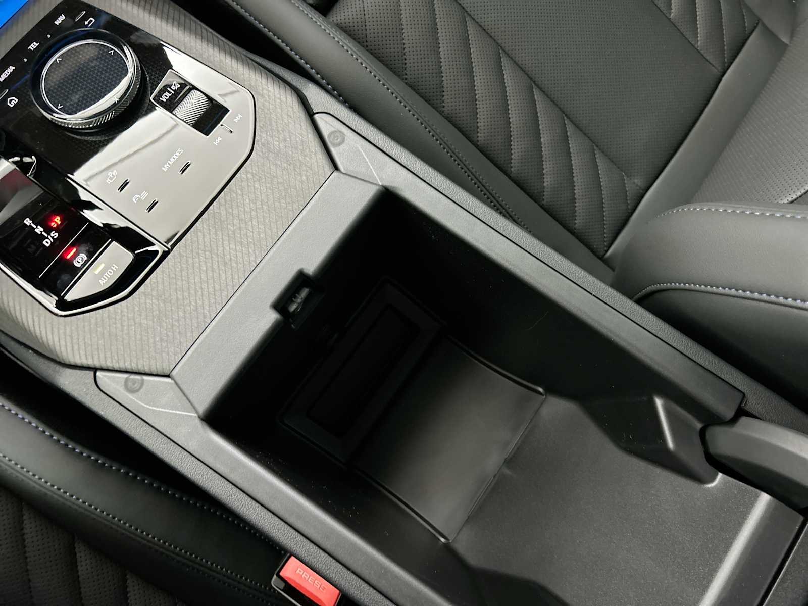 Thumbnail: 2026 BMW X3 - 23