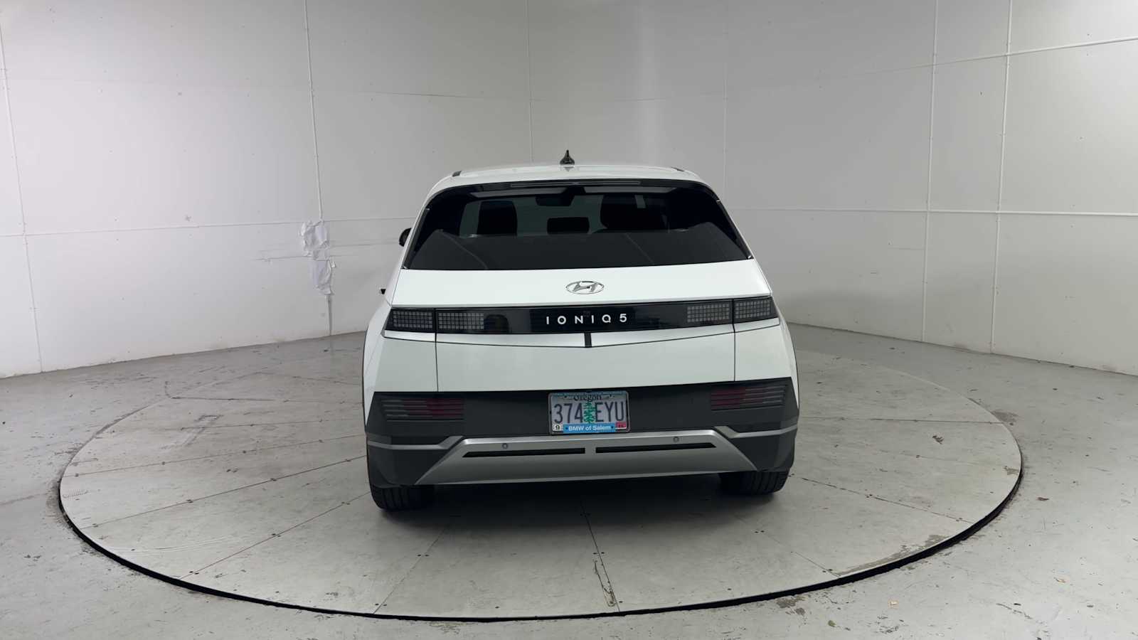 Thumbnail: 2024 Hyundai Ioniq 5 - 3