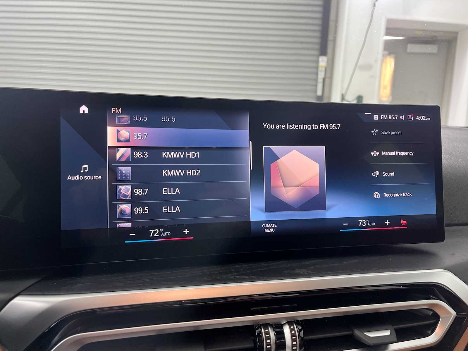 Thumbnail: 2023 BMW 3 Series - 12