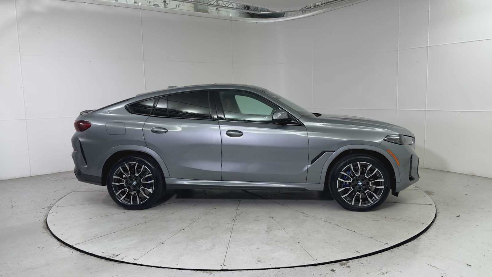 Thumbnail: 2026 BMW X6 - 9
