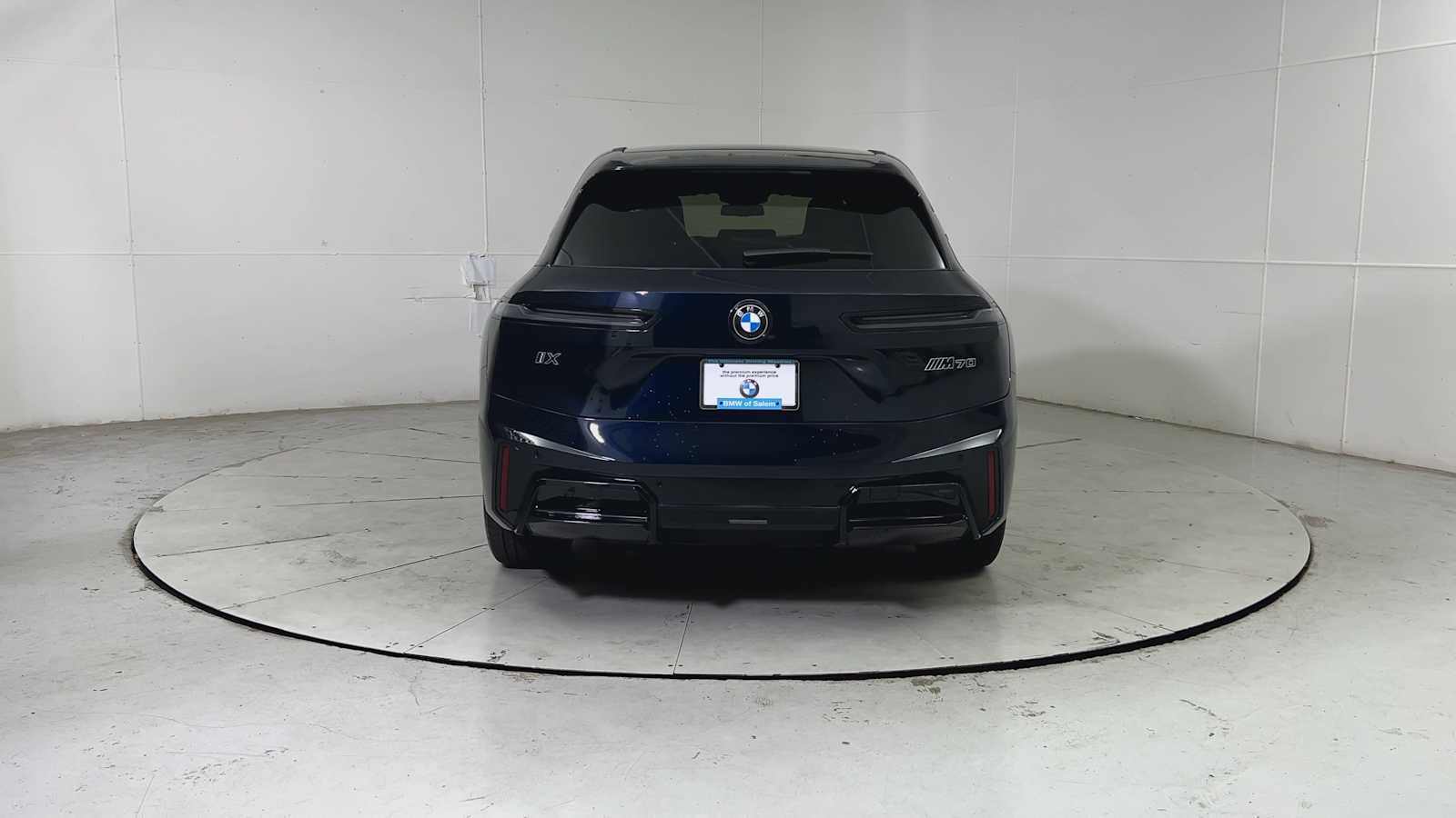 Thumbnail: 2026 BMW iX - 2