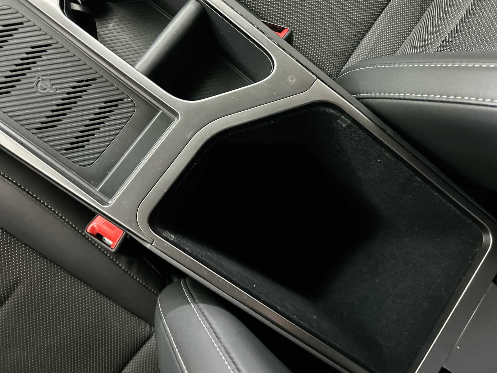 Thumbnail: 2024 Kia EV6 - 22