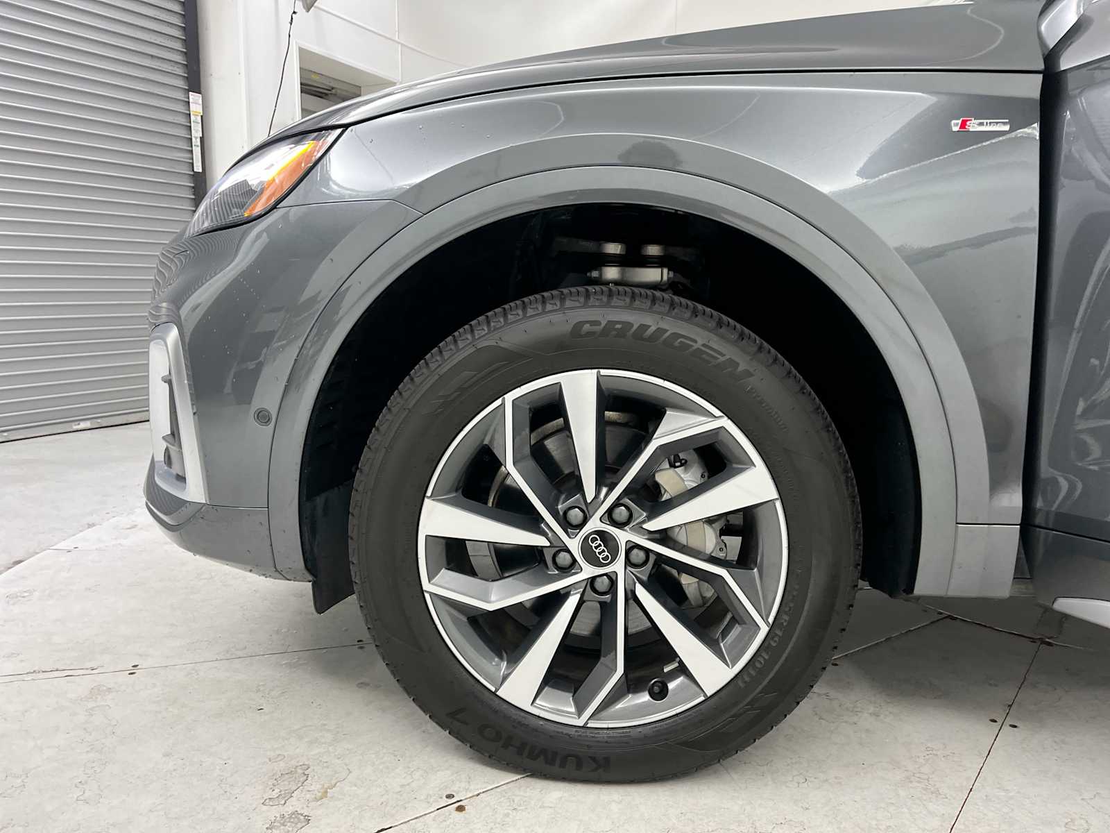 Thumbnail: 2023 Audi Q5 - 25