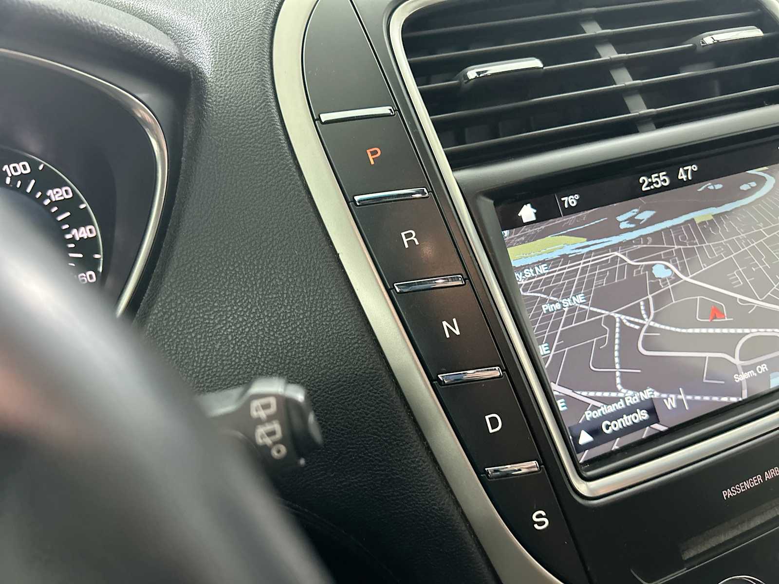 Thumbnail: 2016 Lincoln MKX - 22