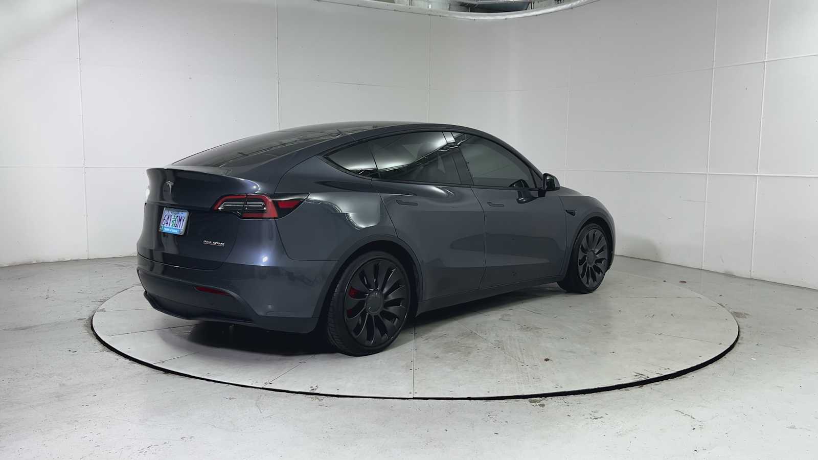Thumbnail: 2022 Tesla Model Y - 2