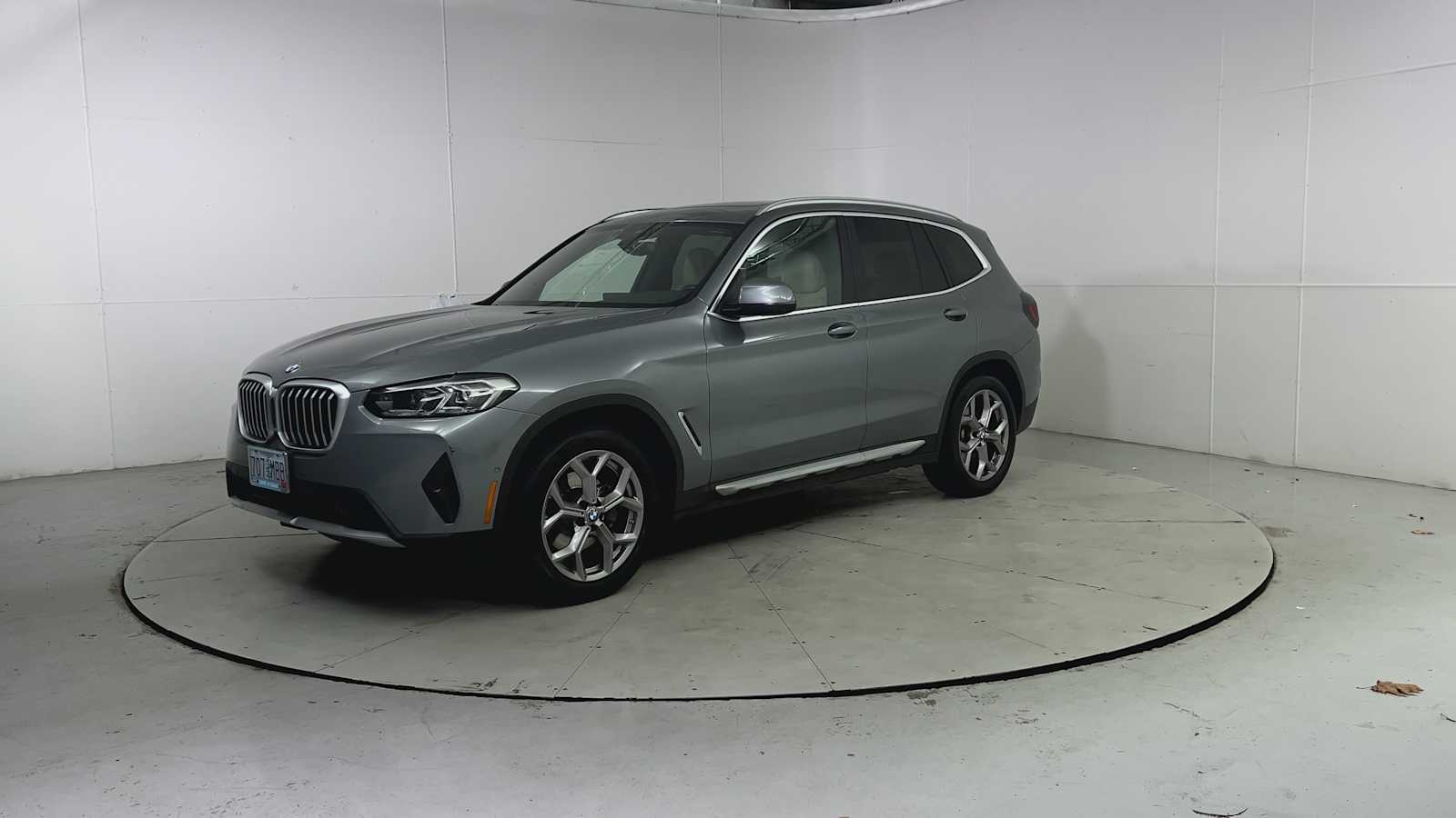 Thumbnail: 2023 BMW X3 - 6