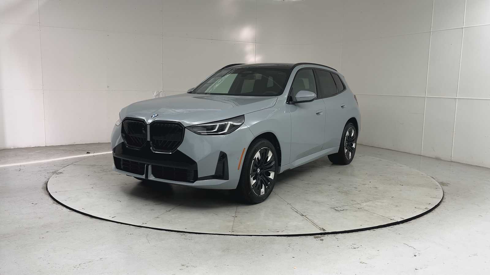 Thumbnail: 2026 BMW X3 - 6