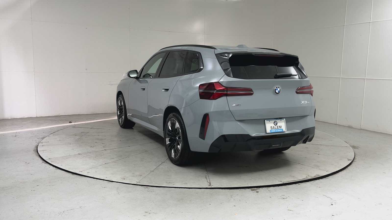 Thumbnail: 2026 BMW X3 - 3