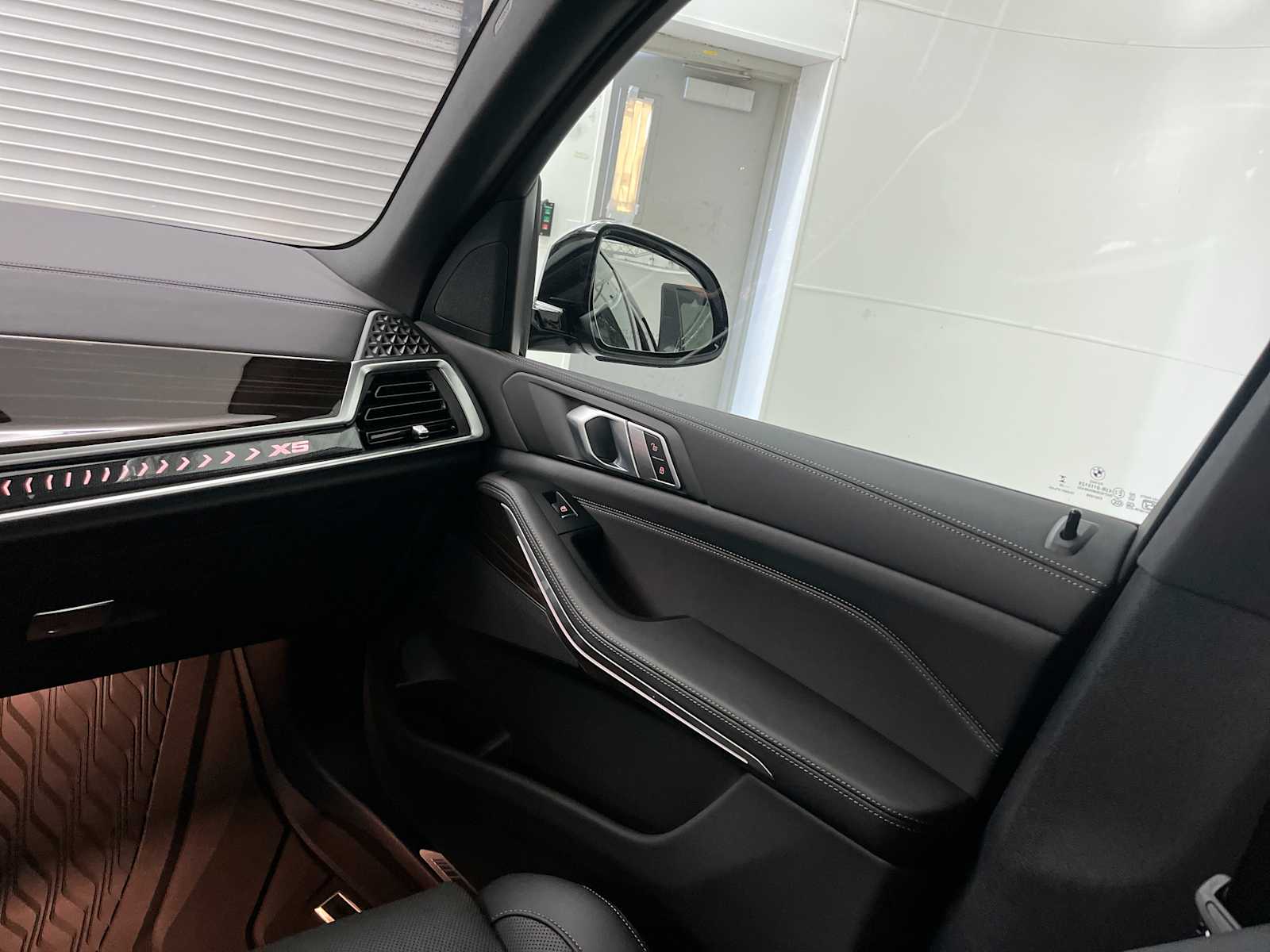 Thumbnail: 2026 BMW X5 - 11
