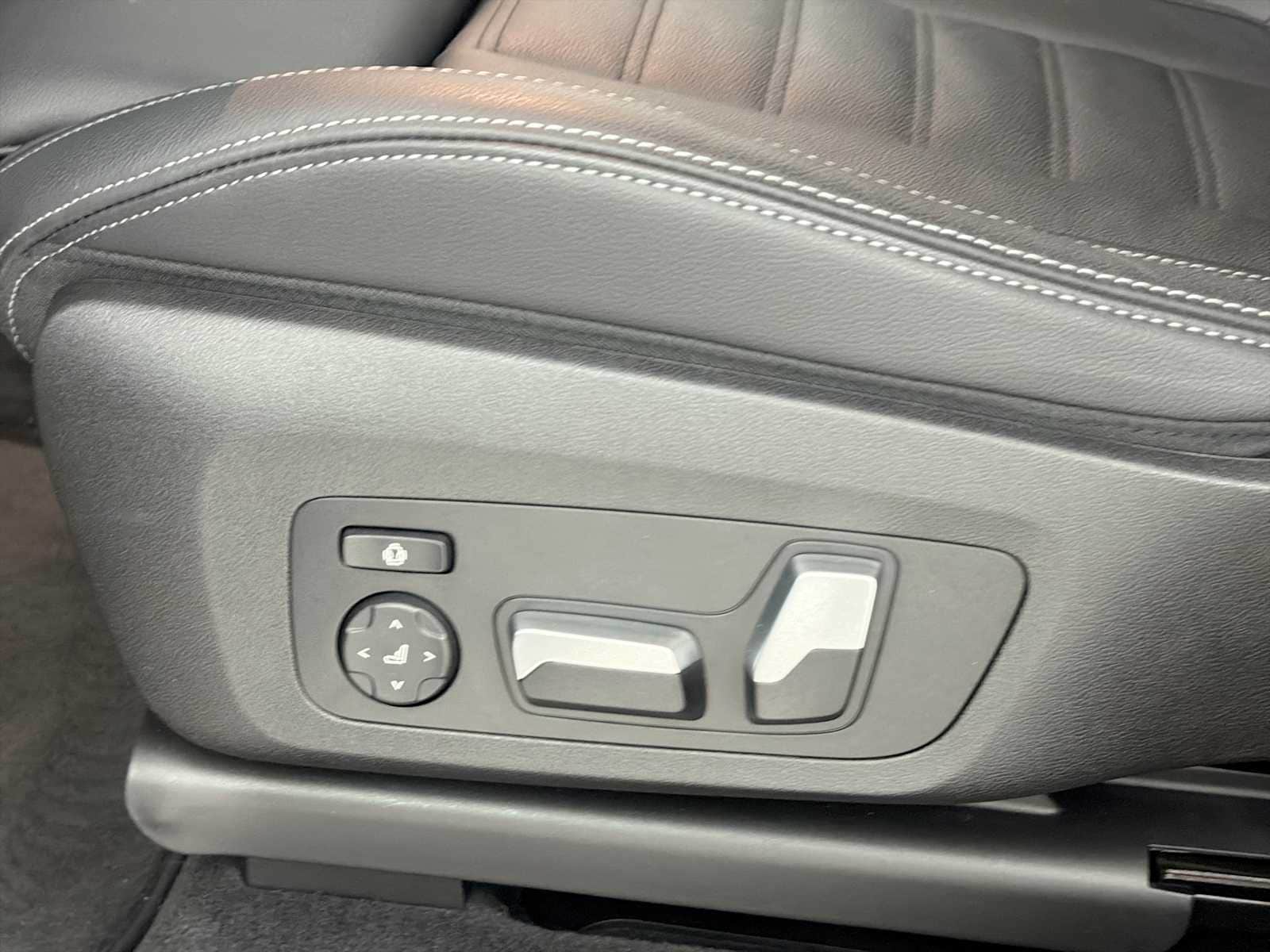 Thumbnail: 2021 BMW X3 - 14