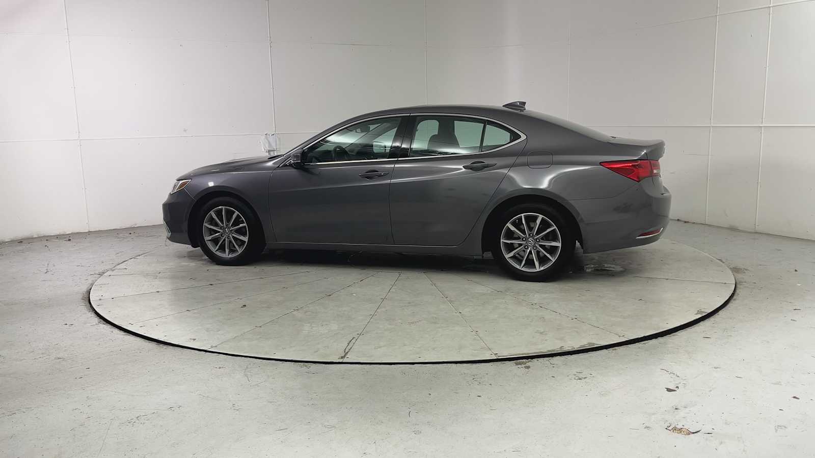 Thumbnail: 2019 Acura TLX - 4