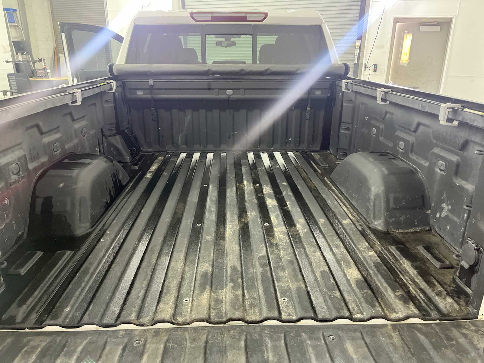 Thumbnail: 2021 Chevrolet Silverado 1500 - 26