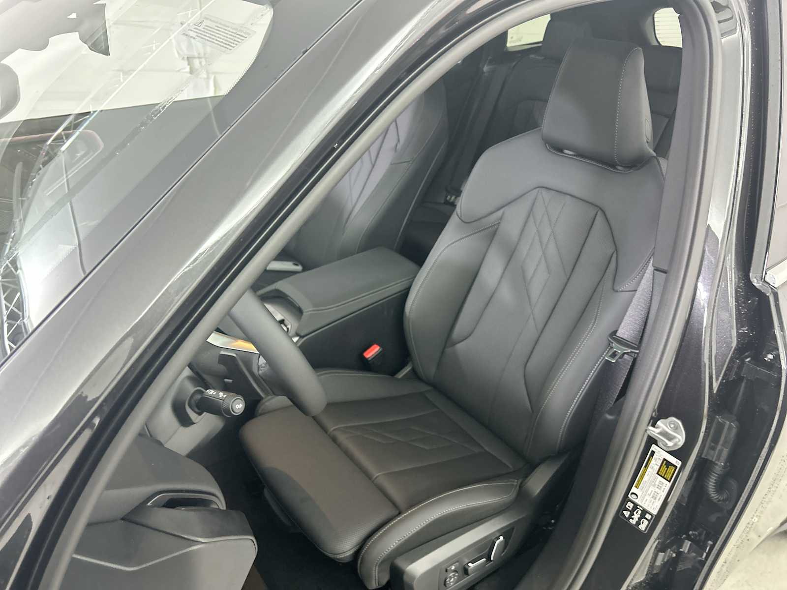 Thumbnail: 2026 BMW X3 - 13