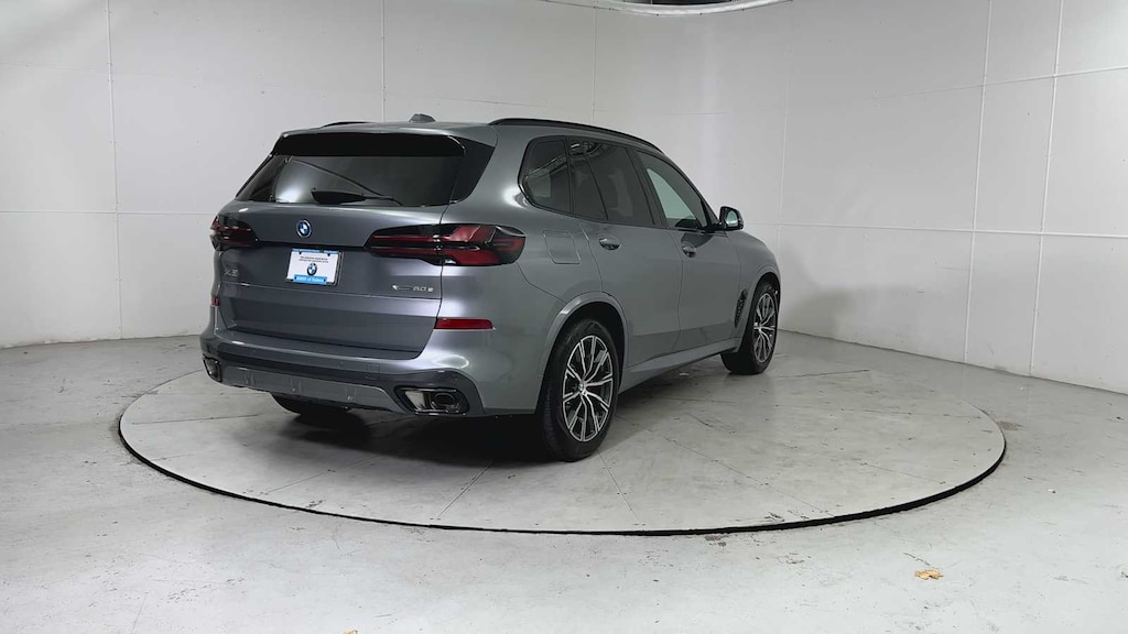 New 2026 BMW X5 PHEV xDrive50e SUV