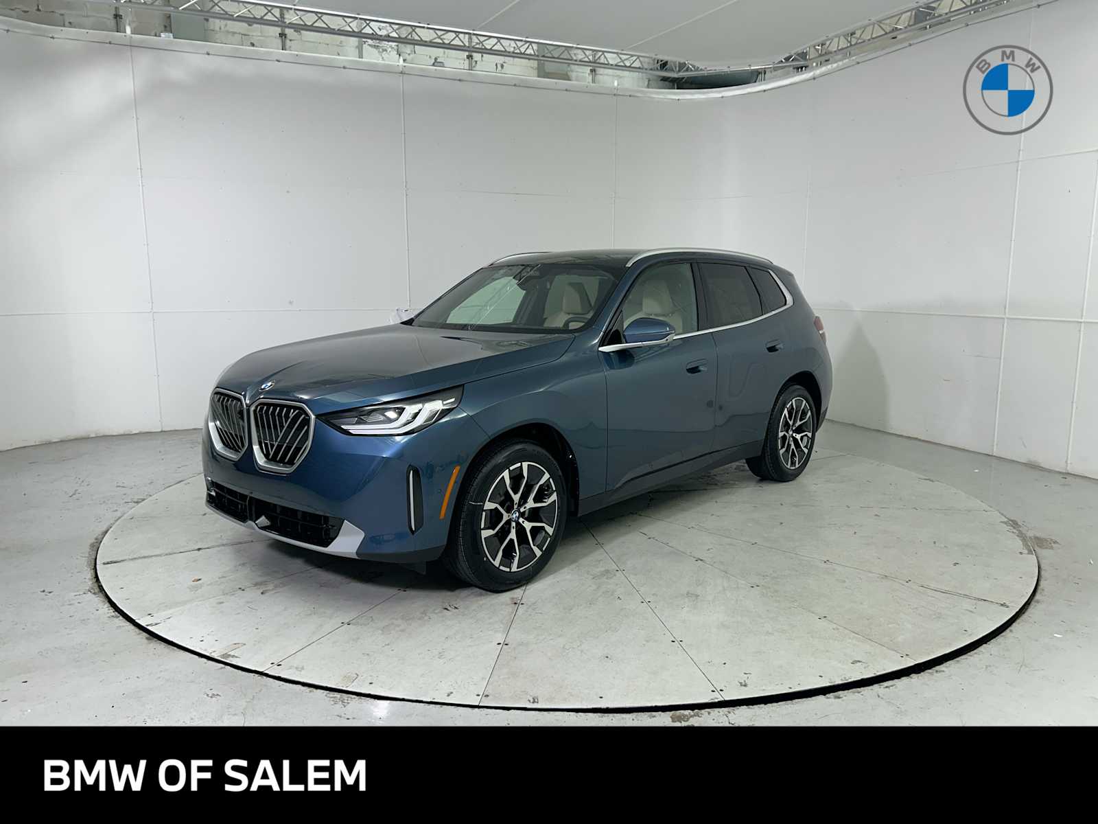 2026 BMW X3 30's photo