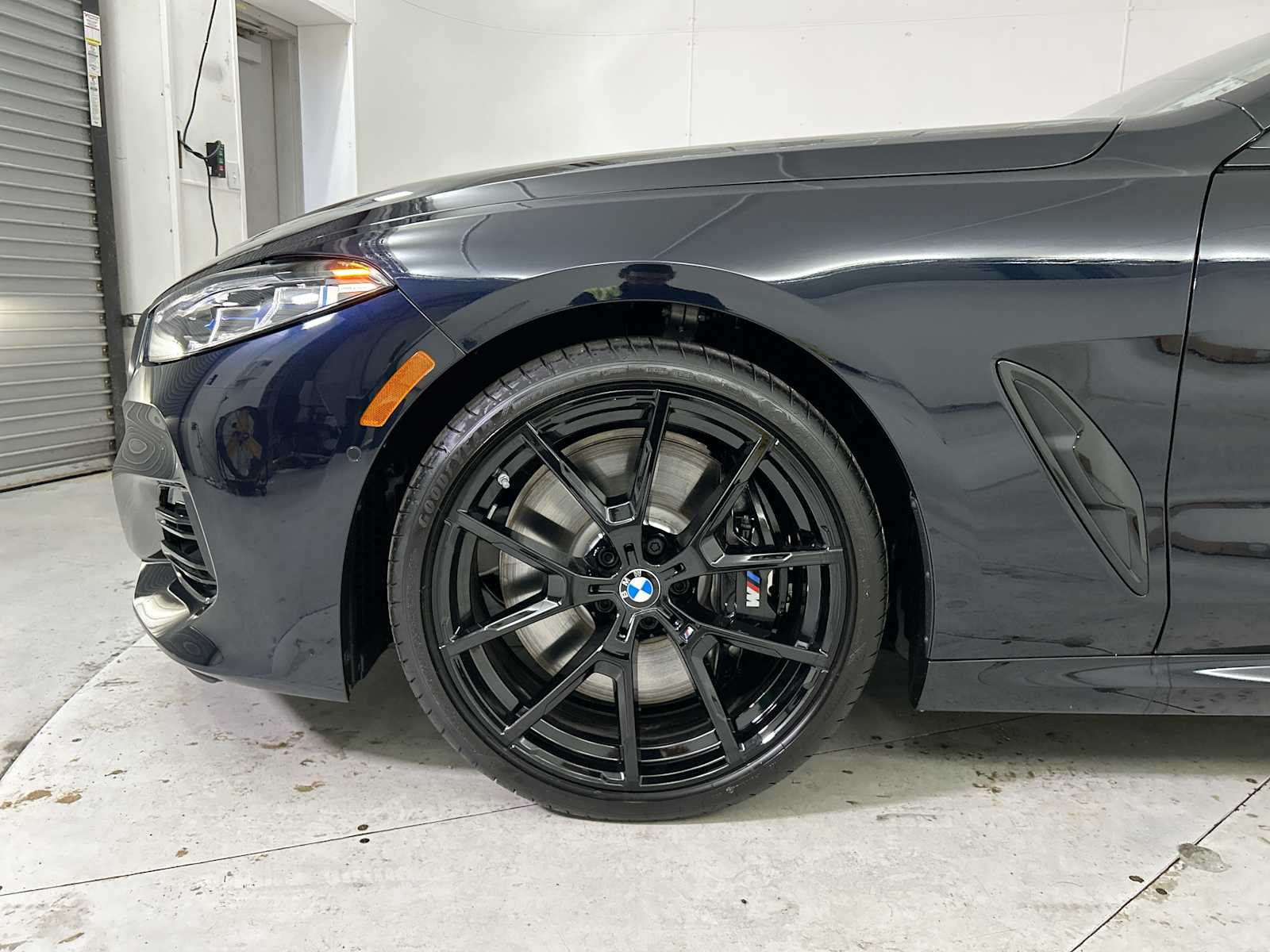 Thumbnail: 2026 BMW 8 Series - 18