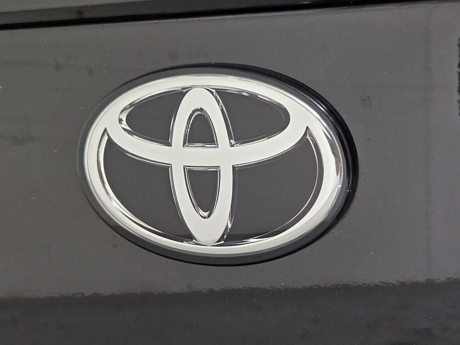 Thumbnail: 2023 Toyota GR86 - 25