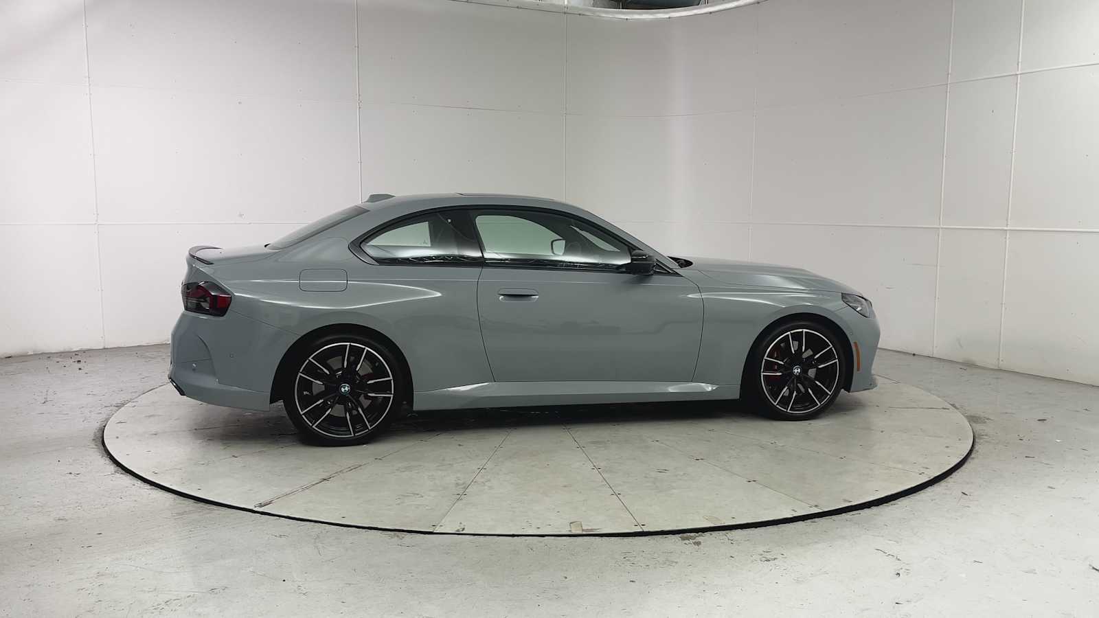 Thumbnail: 2026 BMW 2 Series - 9