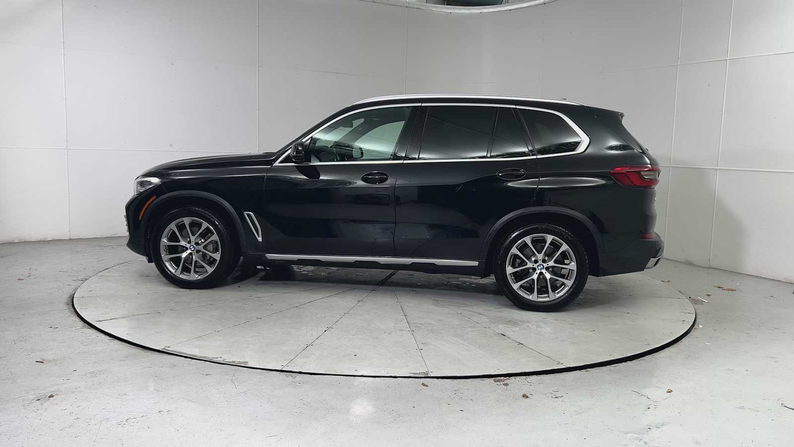 Thumbnail: 2019 BMW X5 - 5