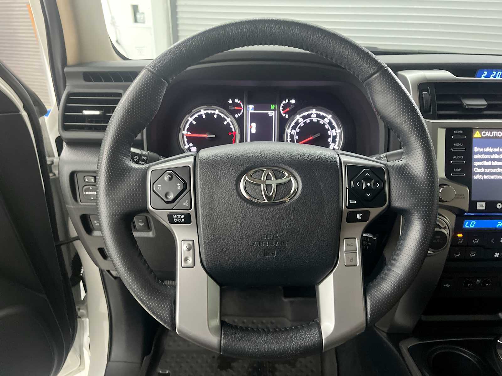 Thumbnail: 2023 Toyota 4Runner - 17