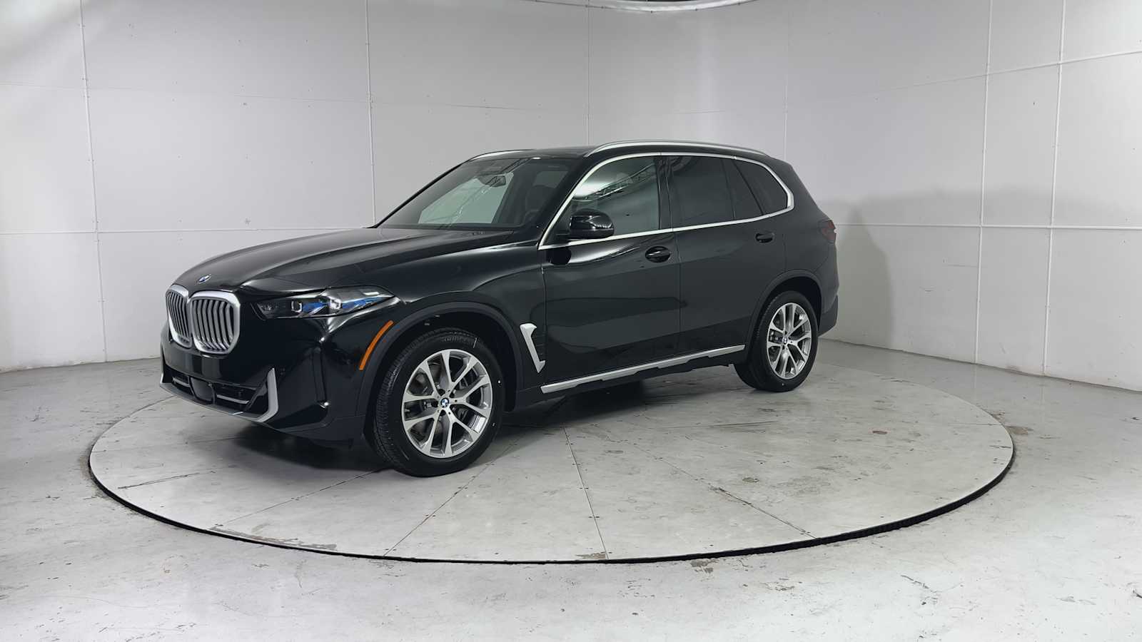Thumbnail: 2026 BMW X5 - 6