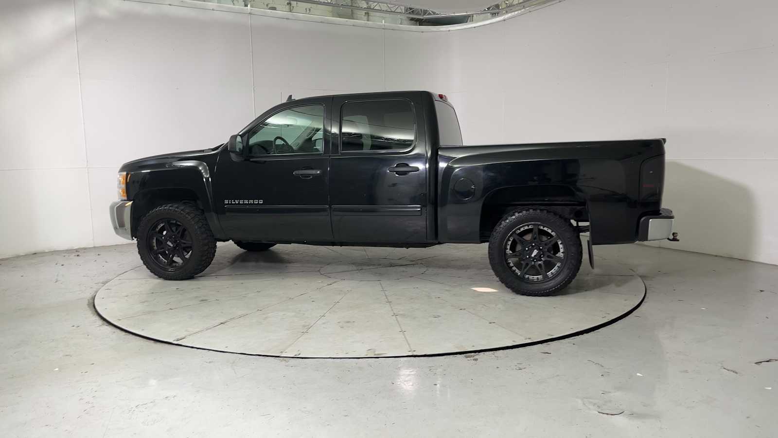 Thumbnail: 2013 Chevrolet Silverado 1500 - 5