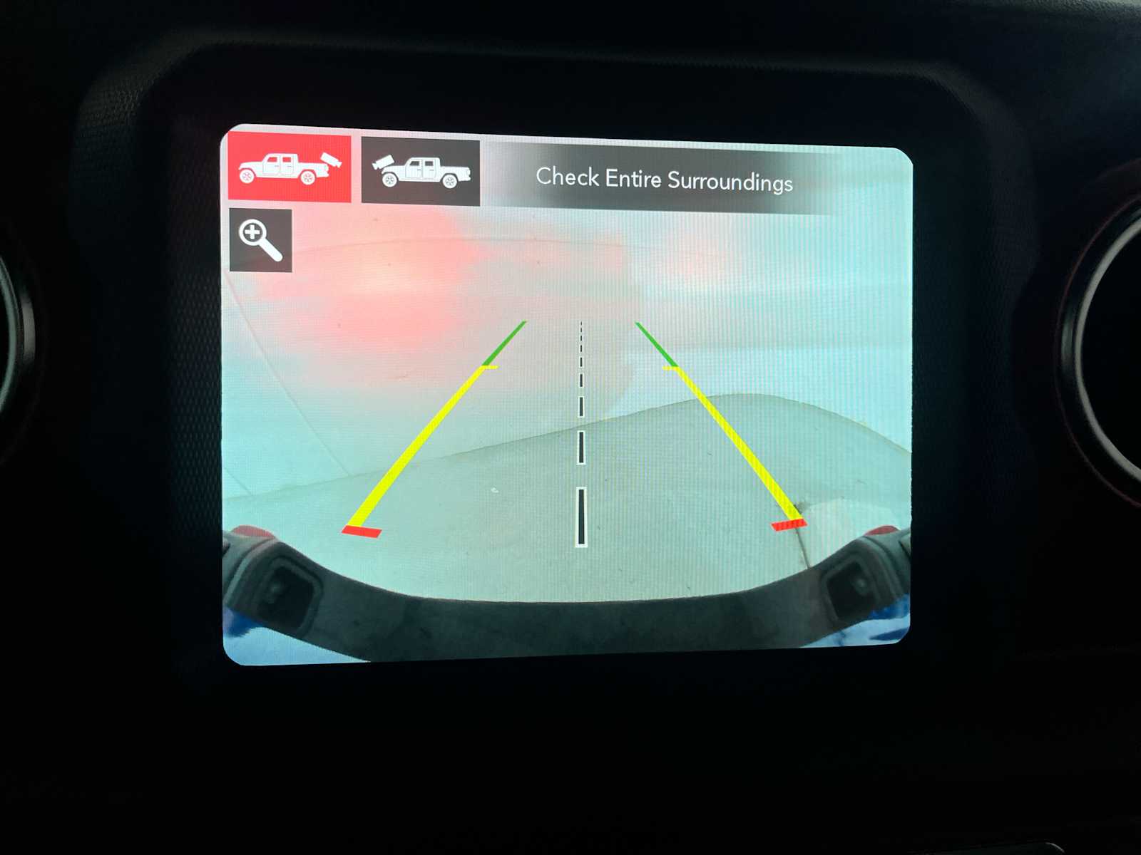 Thumbnail: 2021 Jeep Gladiator - 24