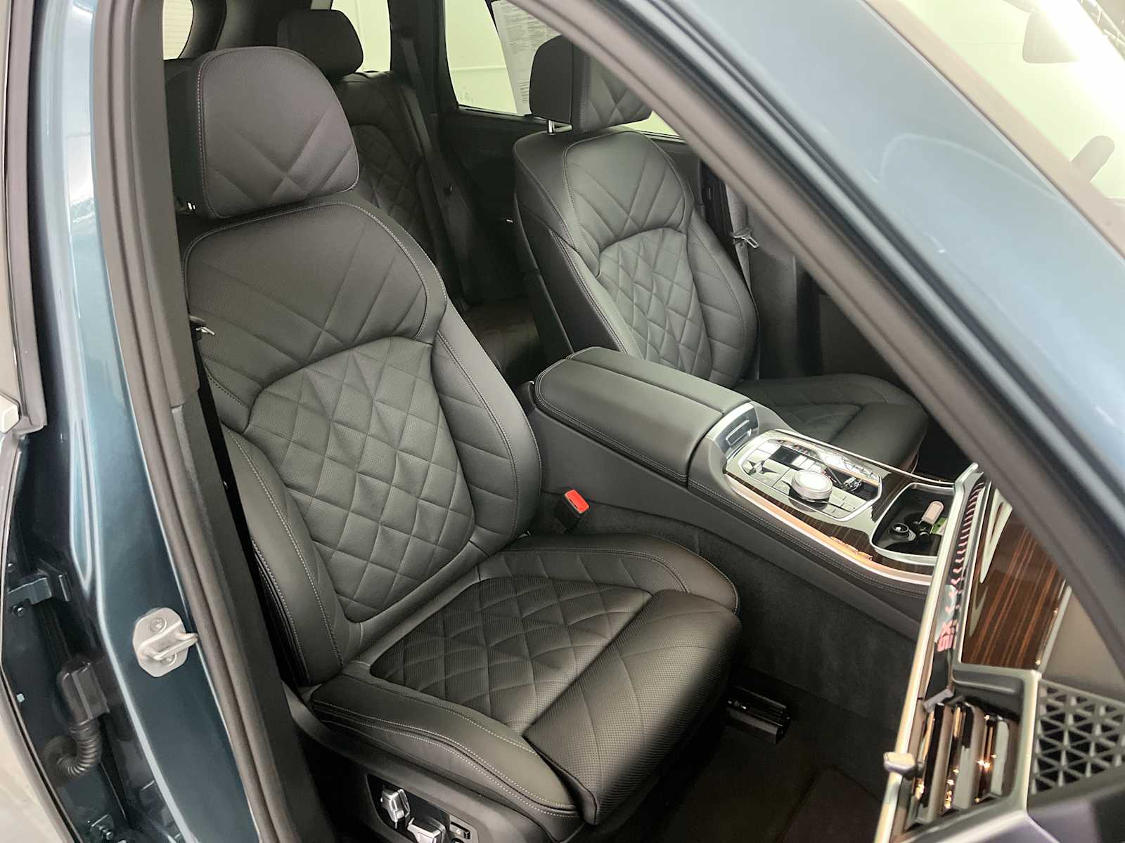 Thumbnail: 2026 BMW X5 - 26