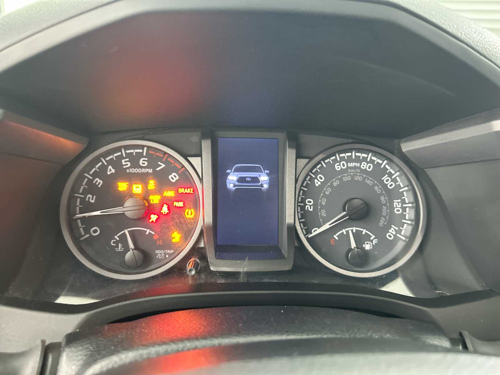 Thumbnail: 2021 Toyota Tacoma - 10