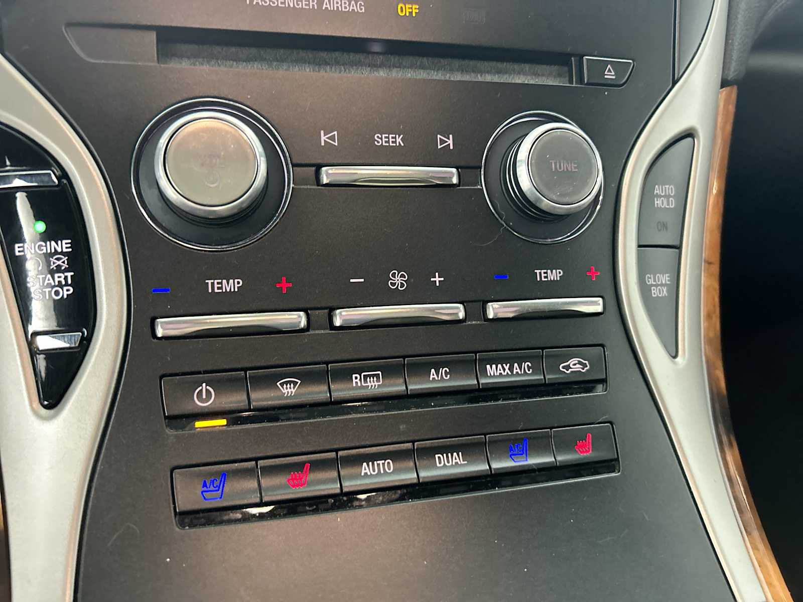 Thumbnail: 2016 Lincoln MKX - 17