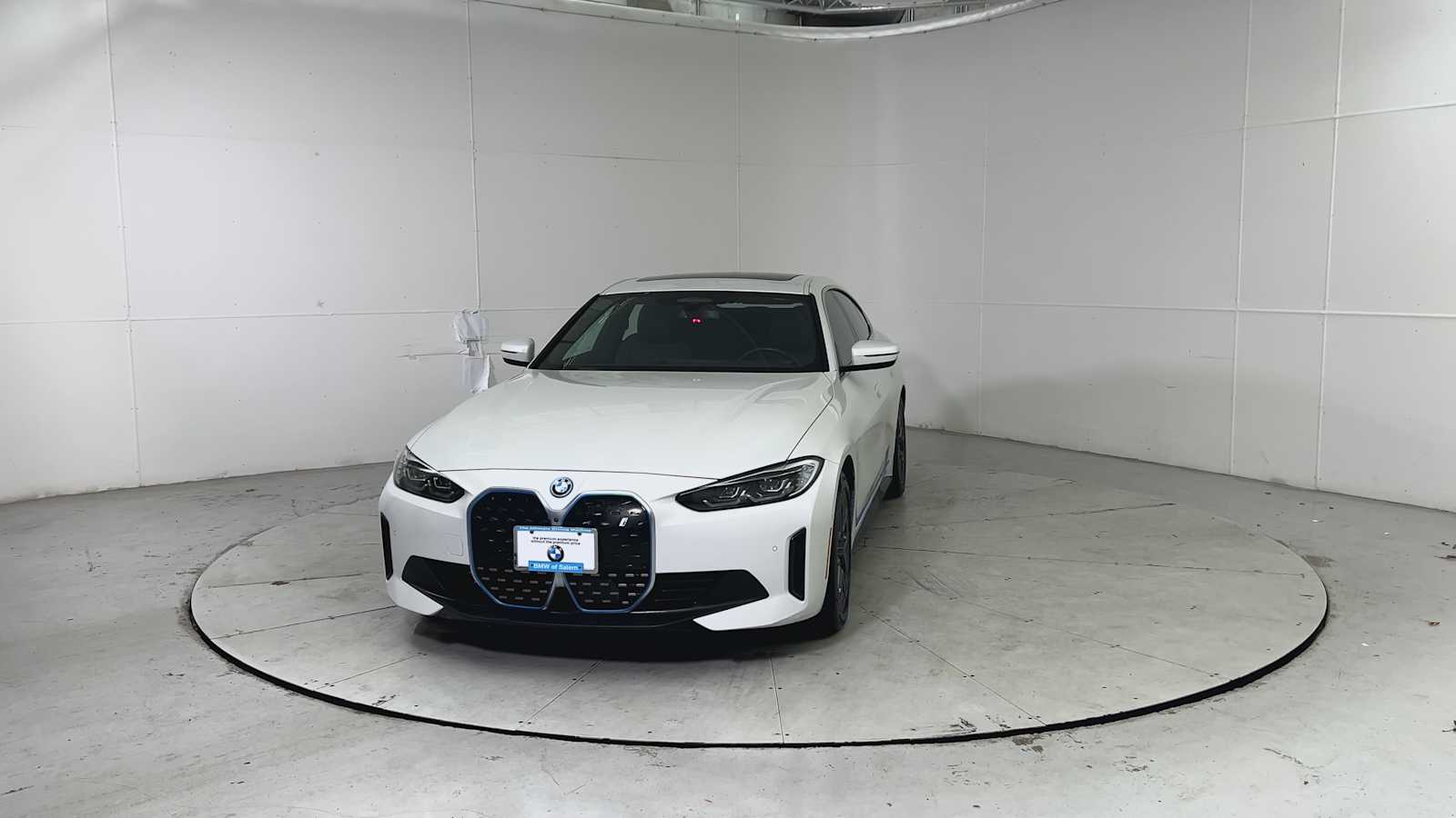 Thumbnail: 2024 BMW i4 - 7
