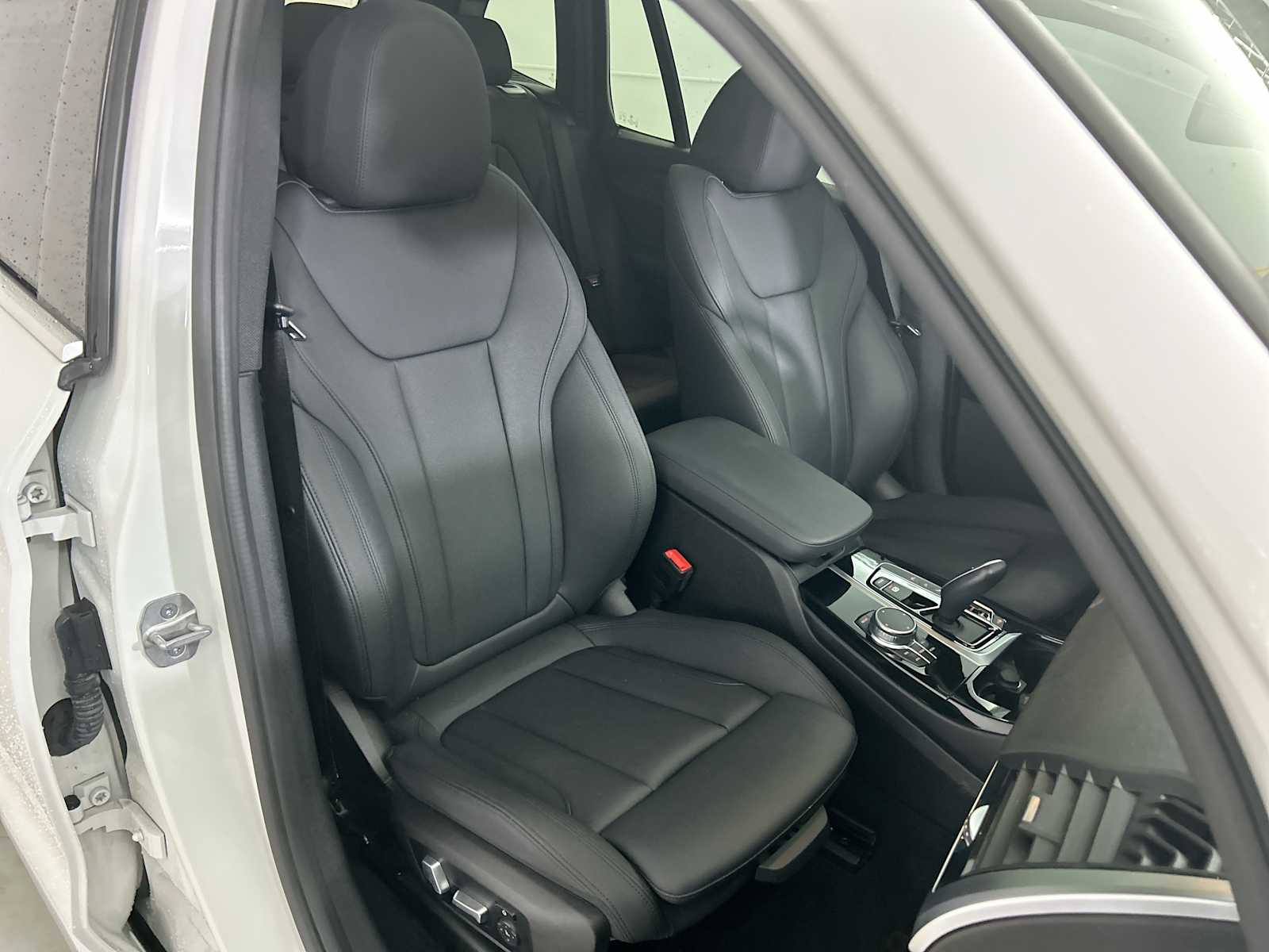 Thumbnail: 2021 BMW X3 - 26