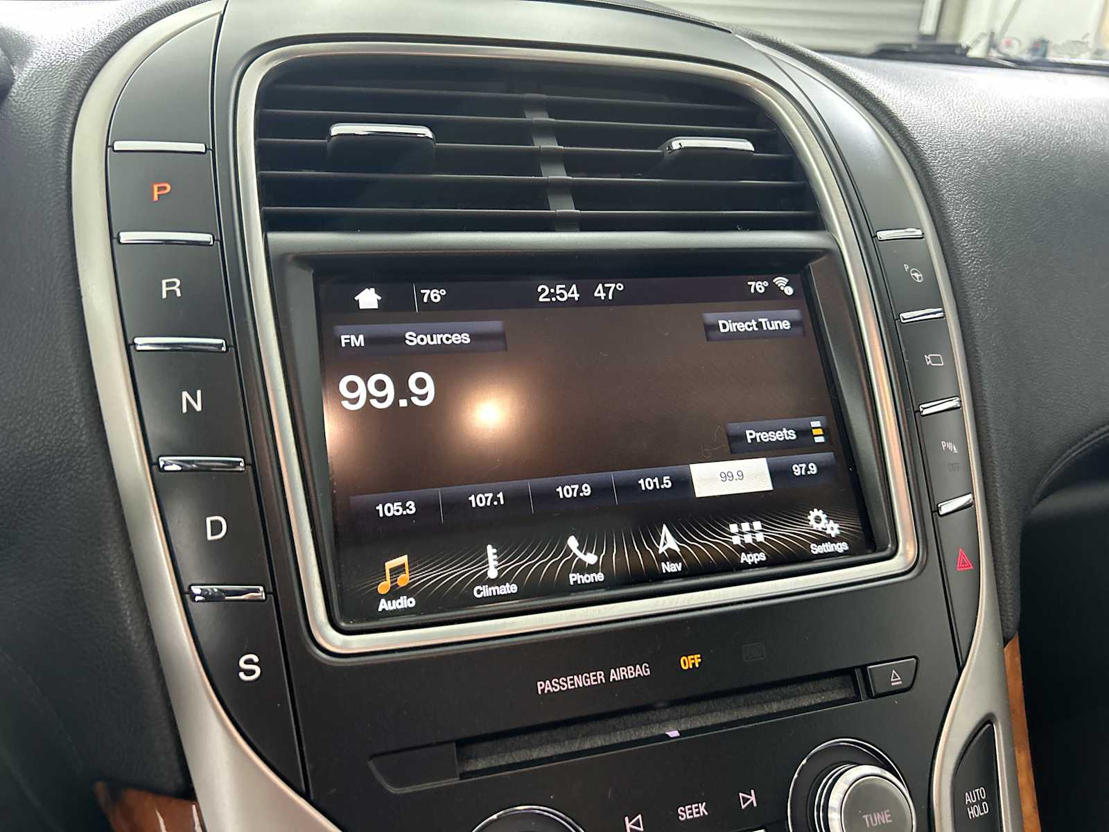 Thumbnail: 2016 Lincoln MKX - 12