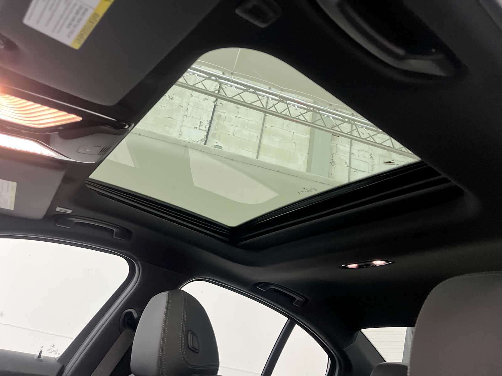 Thumbnail: 2026 BMW 3 Series - 22