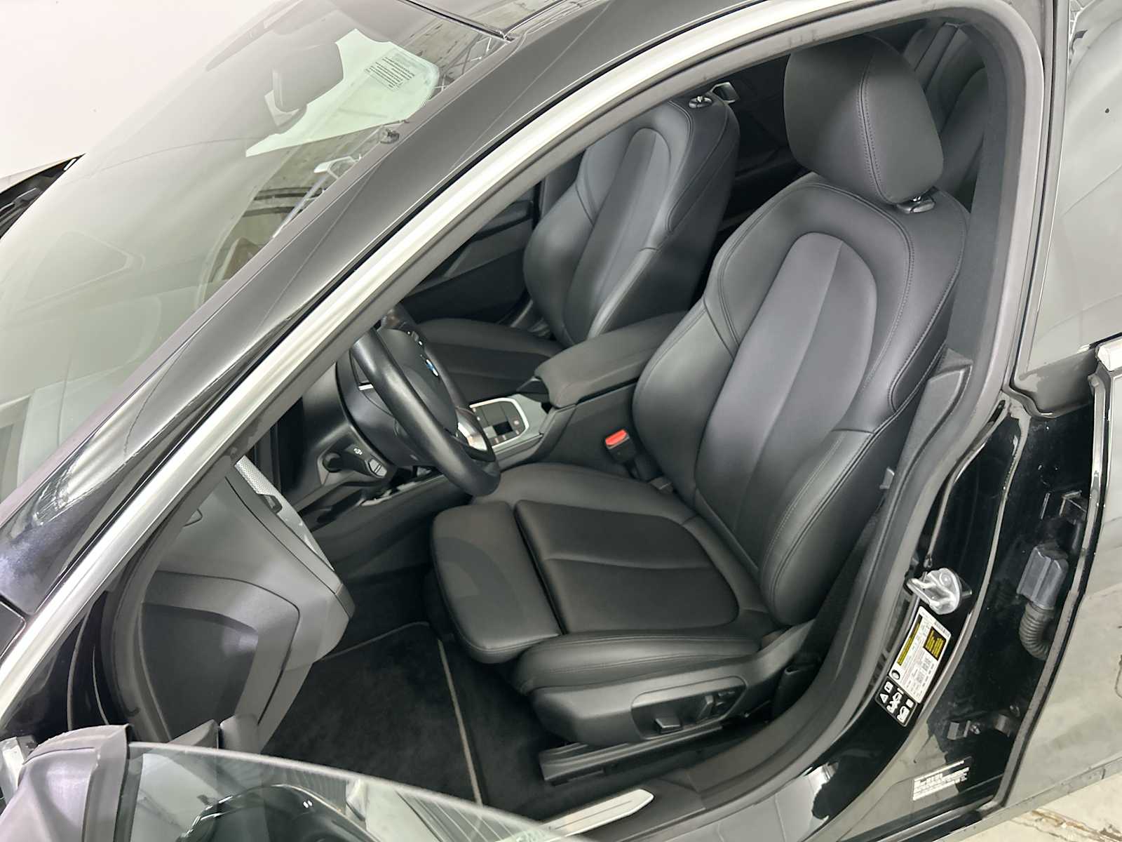 Thumbnail: 2024 BMW 2 Series - 13