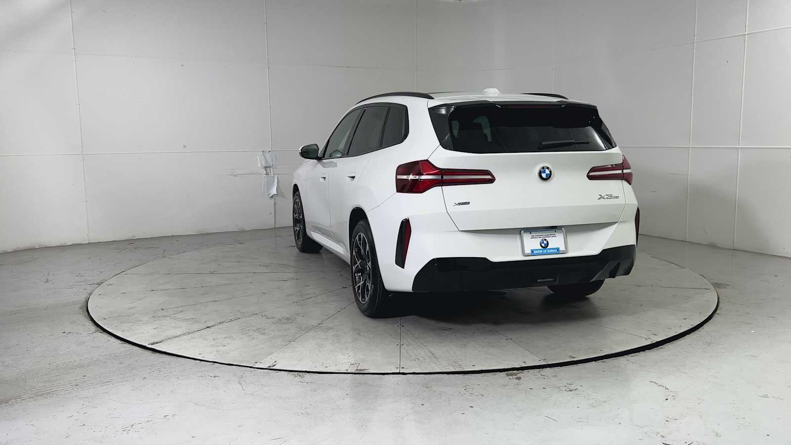 Thumbnail: 2026 BMW X3 - 3